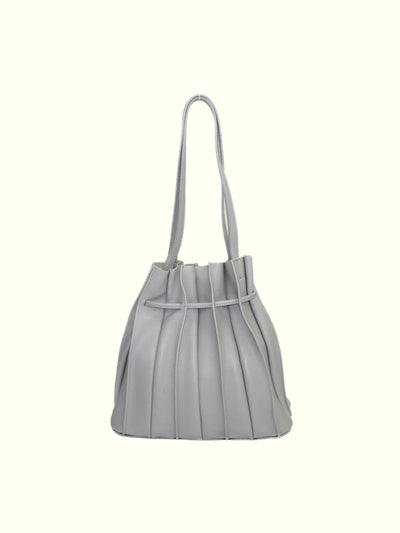 Jessenia Gray Leather Handbag