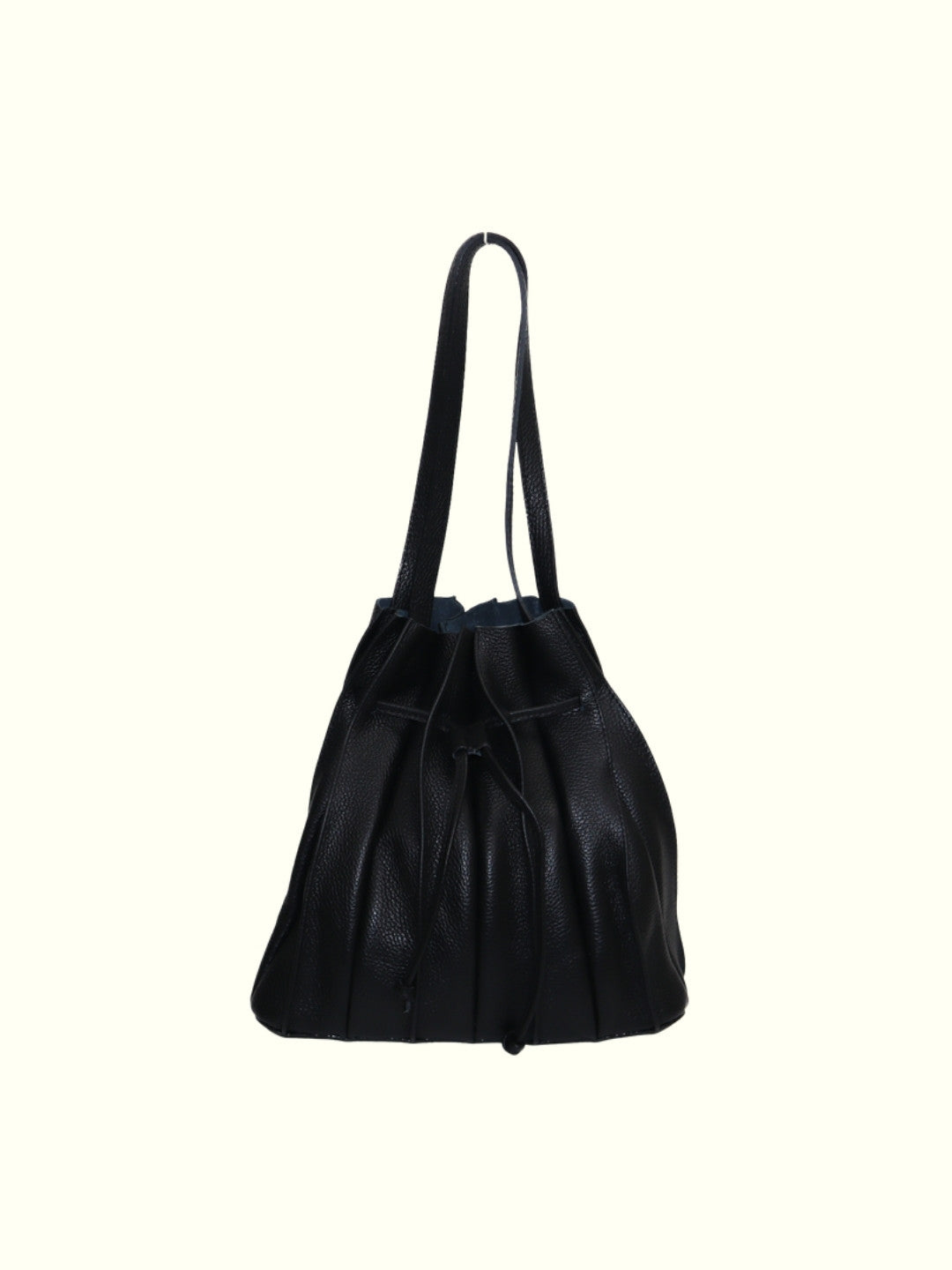 Jessenia Black Leather Handbag
