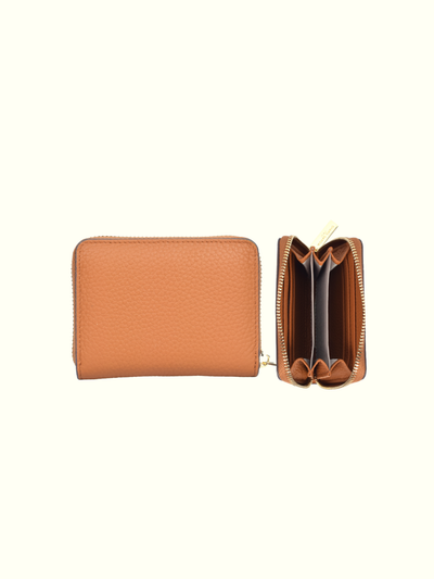 Cartera cuadrada de nailon color camel